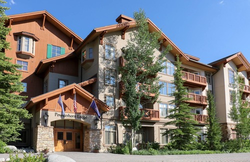Salt Lake Mountain Resorts Apartment | 3309B - Queen Standard Powderhorn Lodge by RedAwning