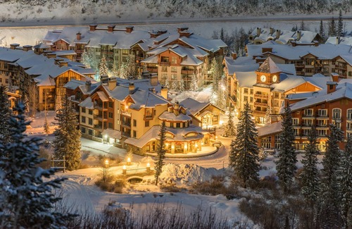 Salt Lake Mountain Resorts Apartment | 3309B - Queen Standard Powderhorn Lodge by RedAwning