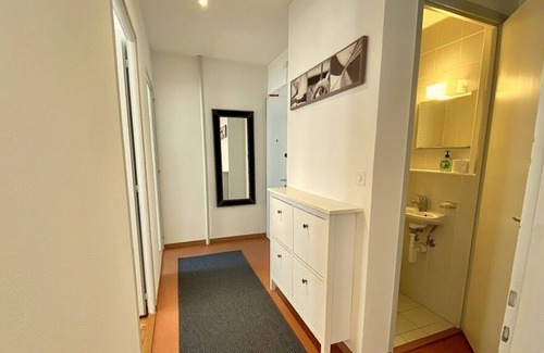 Lausanne Apartment | 332 * Near the lake and city center !