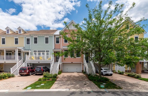 Long Neck House | 33500 Marina Bay - BEAUTIFUL NEW HOME IN THE PENINSULA!