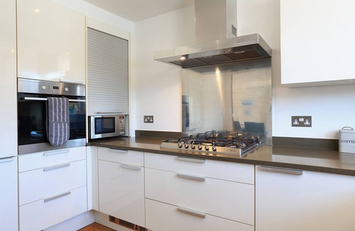 Dartmouth Cottage | 34 Dart Marina