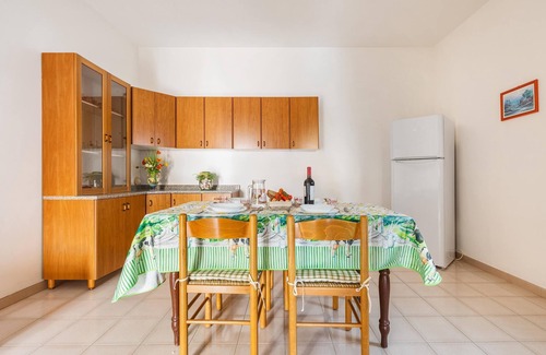 La Strea House | 3448 Villetta Stellastrea by Barbarhouse