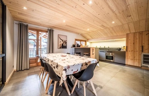 Les Prodains Apartment | 350m from ski slopes, 1st floor, view village, balcony, fireplace or stove, parking, tv, ski locker