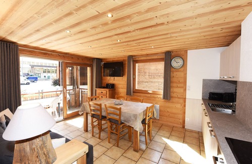 La Clusaz Apartment | 350m from the ski lifts, parking, in the village center of La Clusaz