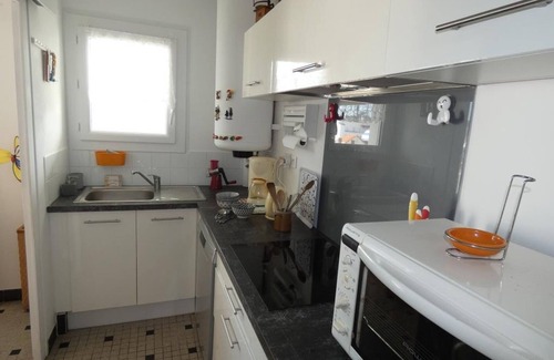 Notre-Dame-de-Monts Apartment | 35m² Apartment near beach with balcony, parking, and pets allowed - 4 people