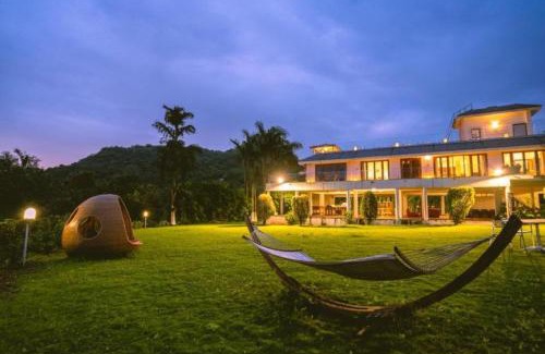 Lonavala Villa | 360 Pawna By Hangout Lake View Villa 8 BHK