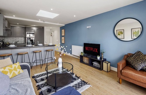 Hanham Apartment | 361A - Boutique Bristol Abode