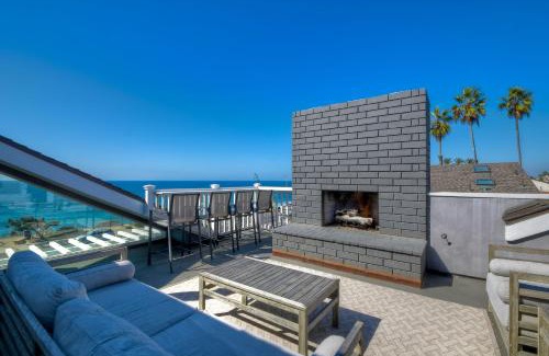 Carlsbad House | 3636 Carlsbad Blvd - Upper