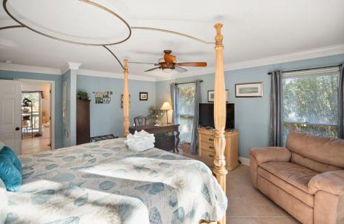 Saint Helena Island House | 368 Wahoo Dr