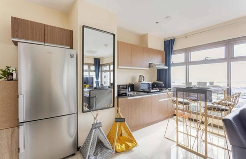 Pasay Condo | 36G Penthouse, Radiance Manila Bay