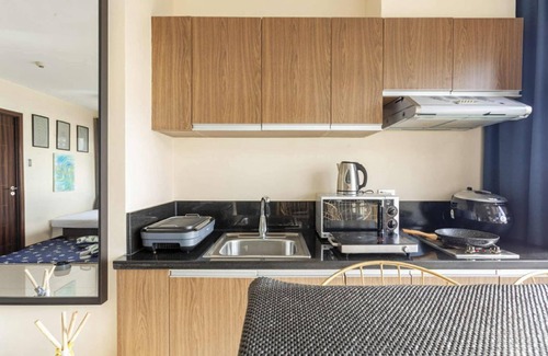 Pasay Condo | 36G Penthouse, Radiance Manila Bay