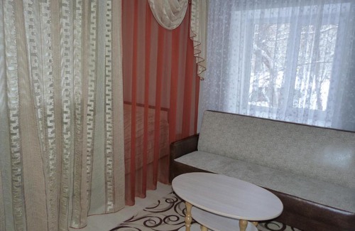 Ulyanovsk Apartment | 37 улица Карла Маркса