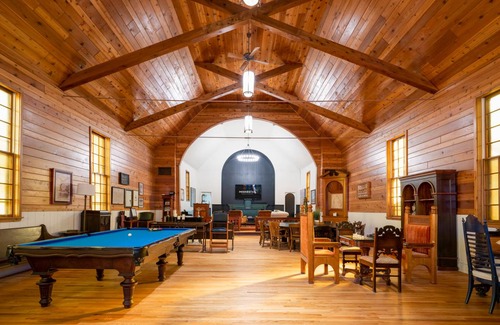 Powderhorn House | 372 m² House ∙ 3 bedrooms ∙ 8 guests