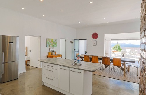 Westcliff House | 38 on Westcliff