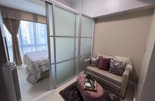 Cebu Apartment | 38 Park Avenue Condominium Cebu IT Park - Unit Freyja