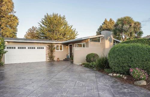 Mission Fields House | 3874 Mission Fields home