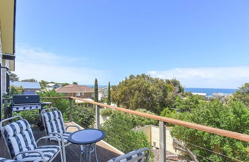 Hayborough House | 3A Rupara - Ocean Views - Family