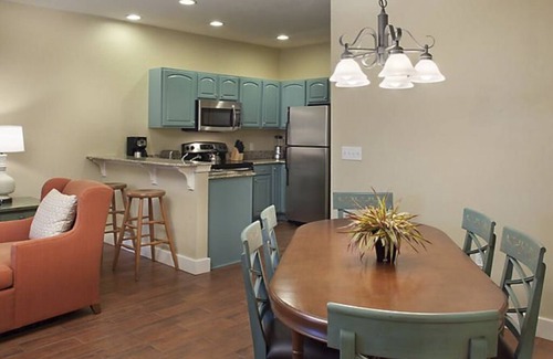 Boyne Falls Villa | 3bd/3ba Sleeps 10 Villa at Boyne Mountain AVAILABLE Sept 18-25th