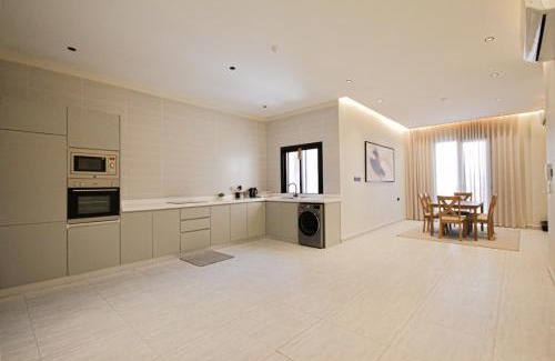 Qurtubah Apartment | 3BD Apartment in Qurtubah - RIDAF