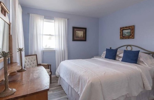 Pierpont Bay House | 3BD Ventura Beach Cottage