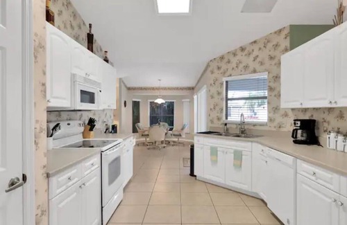 Sebastian Highlands House | 3Bed/2bath Private Wet Heated Pool, Near Beaches!