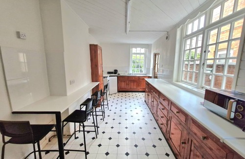 Welford House | 3bed House with Gym close to Town, Uni, Hospital