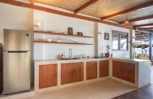 Catangnan Villa | 3BR Beachfront Villa, Pool, Garden, Surf Spot