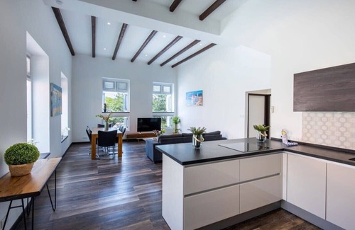 Pietermaai District Apartment | 3BR Duplex with City Views in Heart of Willemstad