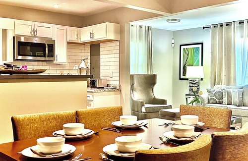 Atlanta House | 3BR Executive Stay – 15 Minutes to ATL Airport! Fast Wi-Fi & Free Parking