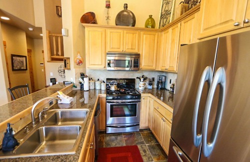Winter Park House | 3BR Lakota Townhome, <1 Mile to Winter Park Resort, Stunning Views, Pet-Friendly