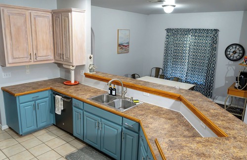 Corinth House | 3BR Near Lake Lewisville & Oakmont Golf w/Patio