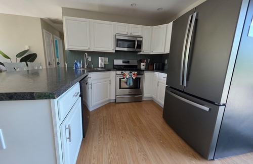 Villas House | 3BR Oasis: Heated Pool & Hot Tub, Walk to Sunset