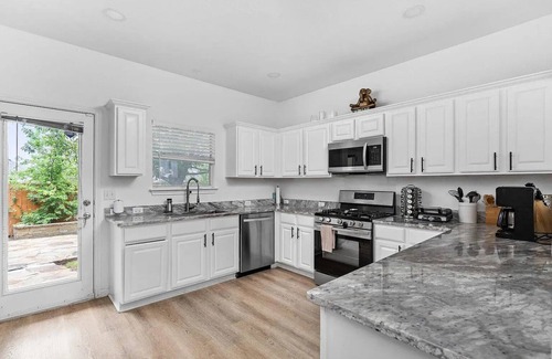 Pioneer Crossing House | 3BR+Office - Work & Family Ready