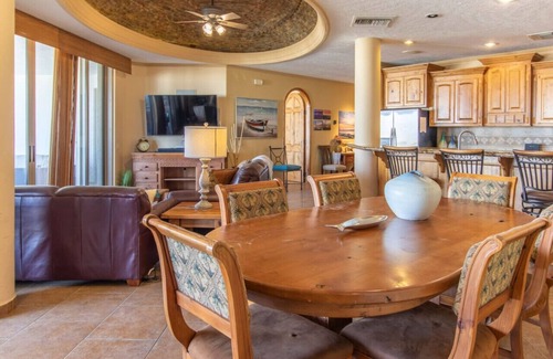 Puerto Penasco Apartment | 3BR Penthouse over Beautiful Sea