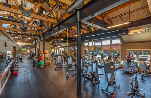 Truckee House | 3BR Tahoe Donner Cabin with HOA Perks like Pools Hot-Tub Minutes to Trails Lake Golf