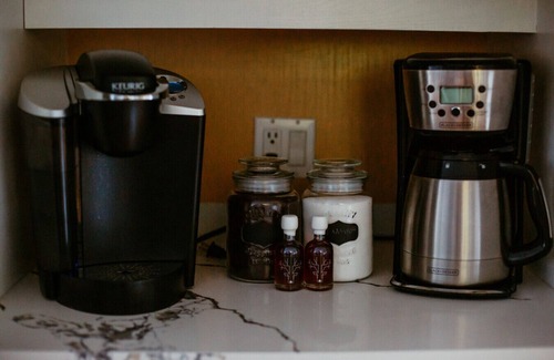 Ryerson Cottage | 3BR Waterfront Retreat with Woodstove & Sauna