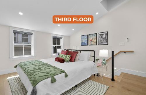 North End House | 3BR3Bth Entire House Steps to Downtown & TD Garden