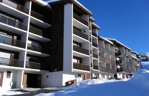 Albiez-le-Vieux Apartment | 3rd floor, view open, balcony, tv, ski locker, 40m², Albiez Montrond