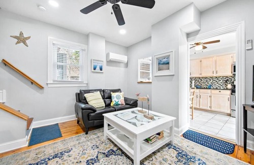 Beach Haven Apartment | *3rd to Beach*Beautiful*Clean*Victorian, *Across VETERANS Prk*Beach Haven