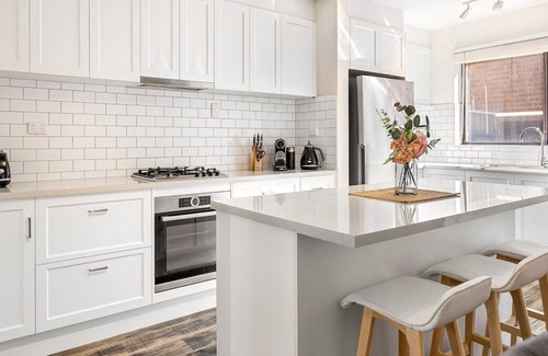 Hyde Park House | 4/16 Park St, Hyde Park · Luxury @ Unley, Wifi, 3BR, 2km to City | Taity's