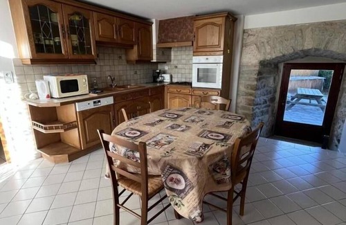 Saint-Georges-de-Levejac House | 4/5-person gîte at Le Marcayrès