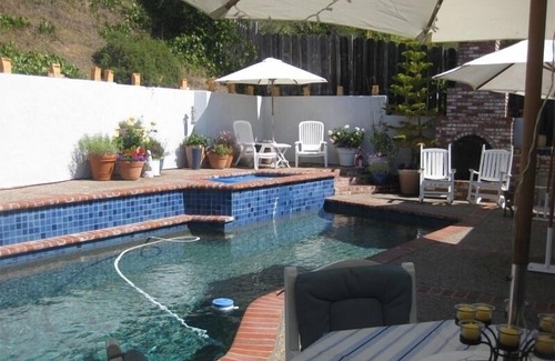 Tiburon House | 4 Bdrm Home- Great Outdoor Space-Perfect for Family Gatherings