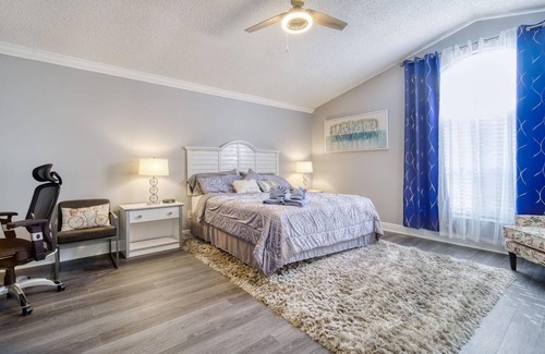 Del Rio House | 4 Bed 2 Bath -- Built 1985 Renovated 2022