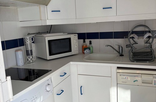 Pontaillac Apartment | 4-bed apartment in a residence with swimming pool in the Pontaillac district