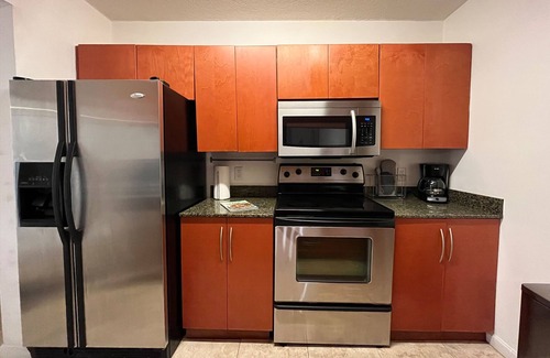 Brickell Apartment | 4 bed boho condo with amazing view *Comfortable, stylish and clean*