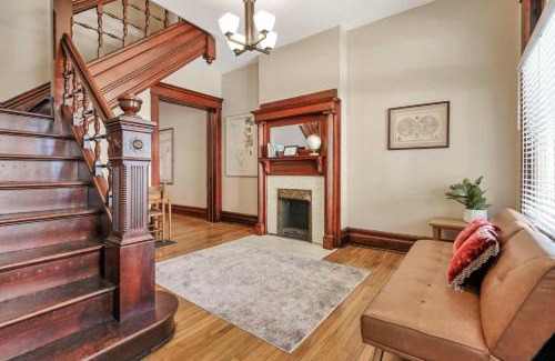 Victorian Village House | 4 Bed Duplex near Goodale Park