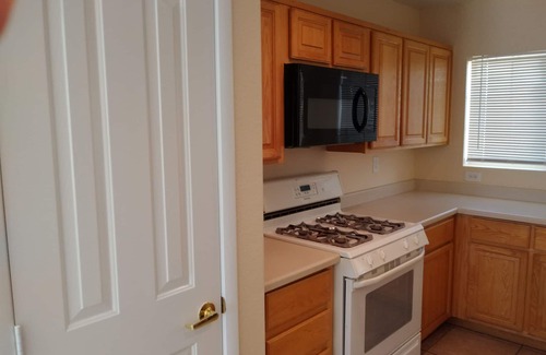 North Las Vegas House | 4 BED HOUSE 15 MINUTES FROM LAS VEGAS STRIP