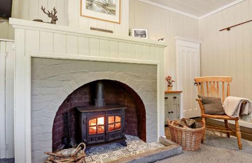 Llannefydd House | 4 Bed in Abergele 88973