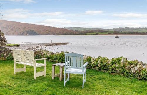 Bere Ferrers House | 4 Bed in Bere Alston RTIDE