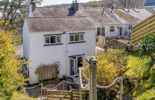 Saundersfoot House | 4 Bed in Saundersfoot 52743